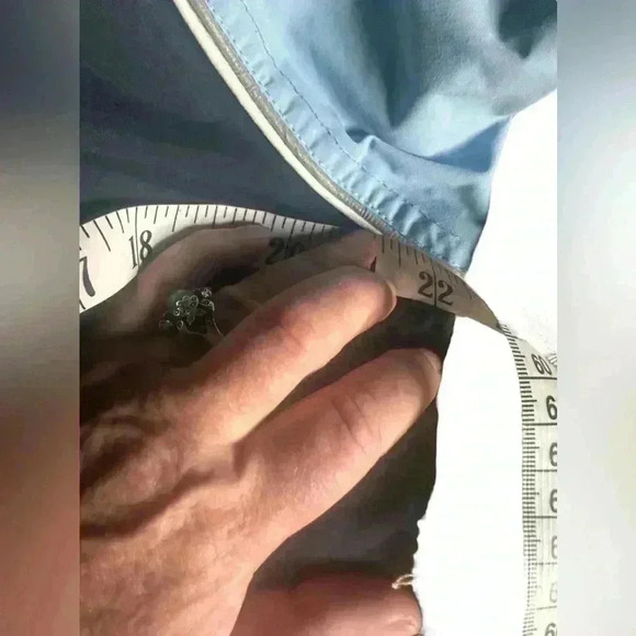 Helly Hansen medium Helly Tech ski/snowboard jacket.Light blue, navy white. - Picture 14 of 16